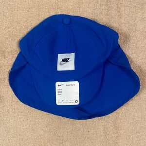 Nike infant hat NWT